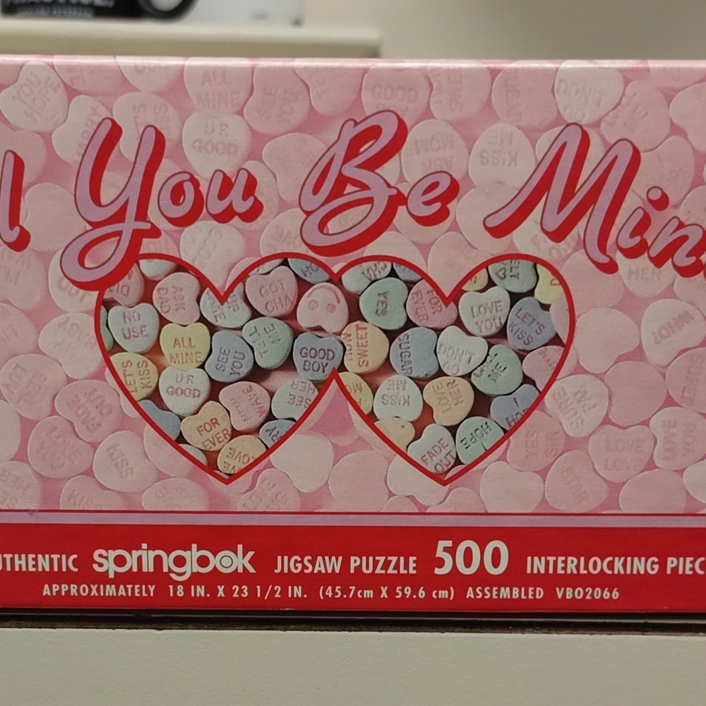 500 Piece Candy Hearts Jigsaw Puzzle by Springbok.